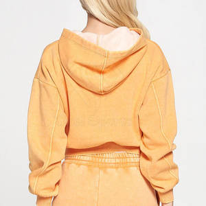 Meilleures ventes Top court à capuche de qualité supérieure pour femmes Couleur unie Logo avant-Vente en ligne Crop Top Hoodies - Product Image 4