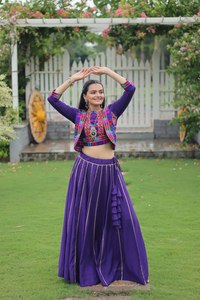 Women's Wedding & Party Wear Fancy Heavy Chinon Lehenga Choli Stitched Embossed Quick Dry Traditional Style From India - Product Image 5