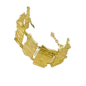 Bracelet ou manchette de créateur fait main en plaqué or Bijoux de mode Bracelet design en plaqué or Bracelets pour femmes - Product Image 3