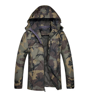 Chaqueta de senderismo impermeable al aire libre de invierno para hombres jóvenes Sudadera con capucha de senderismo en poliéster-Hecho en China - Product Image 1