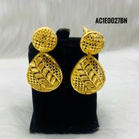 Set Kalung Liontin Bunga Rantai Kotak Klasik Wanita Berlapis Emas Kuningan untuk Pernikahan & Pesta