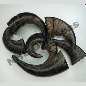 ของเล่นเคี้ยวสำหรับสุนัขทำจากเขาควายแท้ แข็งแรง ทนทาน ดีต่อสุขภาพช่องปาก สำหรับสัตว์เลี้ยง โดย NHE Overseas - Product Image 2