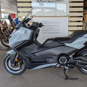 Motocicleta T-MAX 560 2022 A - Product Image 1