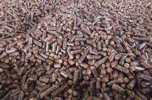 Granulés de bois du Vietnam 8-9mm de diamètre bâtons pour systèmes de chauffage et fumer emballés dans des sacs - Product Image 2