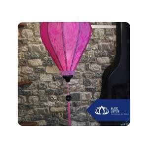 Lanterne en soie BEST SELLING, idéale pour la décoration de magasins, les thèmes de mariage et les décorations festives intérieures, Vietnam - Product Image 1