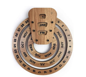 Calendrier perpétuel en bois léger de Tayyab Handicraft Calendrier en bois sans fin poli - Product Image 3