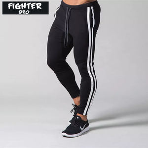 Pantalons pour hommes en tissu polaire de coton, doux, épais, chaud, texture adaptée à l'hiver, à la salle de sport en plein air, à la course à pied et à la mode décontractée - Product Image 4