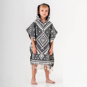 Serviette à capuche pour enfants Navajo, motif tribal, âges 2-5 ans, 100% coton - Product Image 3