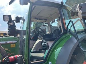 Tractor de Ruedas FENDT 513 VARIO R1W 2023, 480/65T28, Caja de Cambios Automática, 120HP, 4WD, Componentes Principales del Tractor Agrícola, MOTOR AGCO - Product Image 3