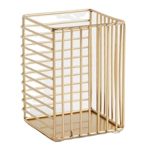 ตะกร้าลวดโลหะขายส่งจำนวนมากปริมาณการออกแบบที่กำหนดเองได้รับการยอมรับแต่งงานบ้านโรงแรมบนโต๊ะอาหารการใช้งานครัวทำในประเทศอินเดีย - Product Image 1