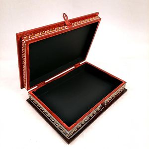 Caja de Joyería de Madera Impresa Hecha a Mano con Acabado de Madera Premium, Diseños y Empaque Personalizados - Product Image 4