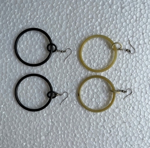 ต่างหูทรงกลมสไตล์โบฮีเมียนวินเทจสำหรับผู้หญิง งานฝีมือ Huong Dang เงางาม ขัดเงา พร้อมกำไลข้อมือ ลดราคา - Product Image 1