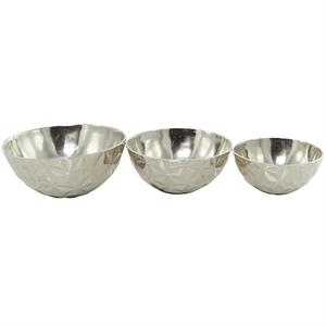 Ensemble de 3 bols décoratifs en aluminium argenté facetté de 14\", 12\" et 10\" de diamètre, design moderne, assiettes rondes pour les fêtes - Product Image 1