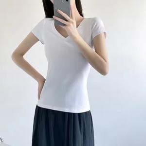Approvisionnement d'usine prix fascinant femmes col rond couleur unie à manches courtes tricoté numérique Anti-boulochage T-Shirts en gros - Product Image 3