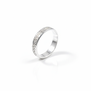 Anillo de banda texturizado de plata de ley 925 maciza para mujer - Product Image 2