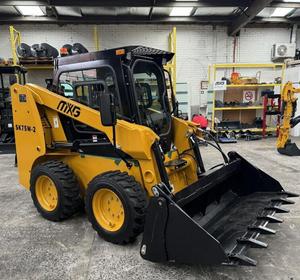 Chargeuse compacte diesel Kubota MXG SK90W-2 neuve, 85 CV, débit élevé, capacité nominale de 1200 kg, climatisation, ROPS, moteur Camc, boîte de vitesses, engrenage, cœur de boîte de vitesses - Product Image 3