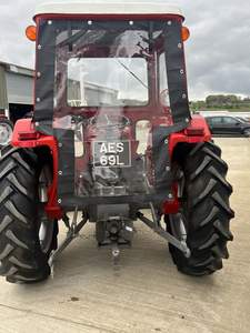 รถแทรกเตอร์บรรทุกไฟฟ้าแมสซีย์เฟอร์กูสัน MF 1840 M 135มือสองชุดล้อจากซีรีส์1800m - Product Image 6