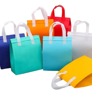 Bolsas de tela no tejida para entrega de alimentos con logo personalizado impreso - Bolsa térmica reutilizable para llevar, suministros para restaurantes - Product Image 4