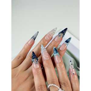 Uñas Postizas con Diseño Chic Marino para Amantes de la Náutica - Product Image 4