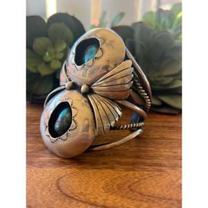 Vintage Navajo Kingman Turquoise & Sterling <b>Silver</b> <b>Cuff</b> <b>Bracelet</b> Made in Fashion Style - Product Image 4