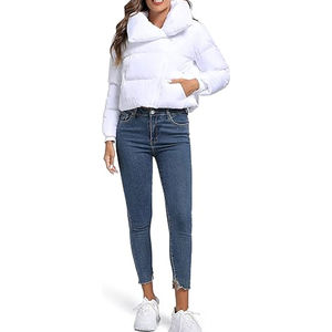 Chaqueta Corta de Mujer de Alta Calidad, Tejida, Acolchada, Transpirable, Ecológica, Diseño Negro, Cálida y Moderna para Otoño - Product Image 6