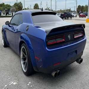 CHALLENGER R T SC-AT PACK 2024 EXTRÊMEMENT PROPRE, CONDUITE À GAUCHE, ÉMISSIONS EURO IV, 1-25000 MILES, 250-300 CV, PRÊT À ÊTRE EXPÉDIÉ - Product Image 2