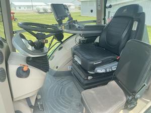 Tractor 2020 Fendt 942 Vario-Tractor MFWD de 415 HP de alta potencia con transmisión Vario, hidráulica avanzada y comodidad - Product Image 4