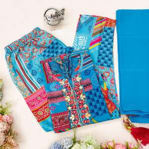 Elegante Conjunto Kurti Recto de Georgette con Dupatta Nazneen Bordada, Ropa Étnica para Mujer, Estilo Casual para Fiestas - Product Image 5