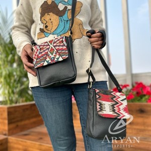 Nuevo bolso bandolera de cuero genuino hecho a mano Jacquard de gran venta, multiuso, nuevo diseño Vintage, bolso cruzado, productos a granel de tarifa barata - Product Image 1