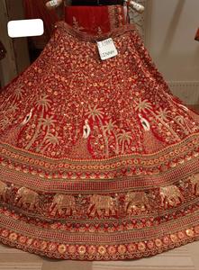 Georgette Lehenga Choli bordado pesado de moda para mujeres para fiestas tradicionales bodas recepciones eventos festivos - Product Image 5