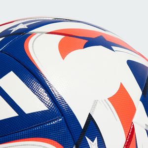 Ballon de football promotionnel cousu à la machine, cuir PU de haute qualité, pliable, logo personnalisé, léger, professionnel 2026 - Product Image 5