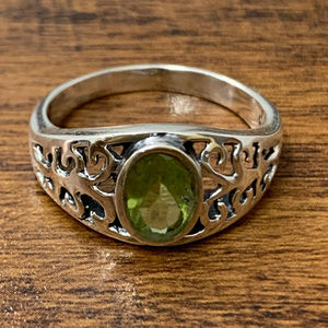4.1 Grams <b>Peridot</b> <b>Ring</b> Yellow Gold Fine Jewelry with Cut Gemstone Rhodium Plated Statement Style for Everyday Wear - Product Image 1
