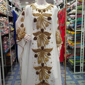 Kaftan marocain de belle couleur, caftan musulman traditionnel, perles de pierre, travail à la main, kaftan marocain nouveau design 2022 - Product Image 1