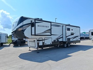 H-e-a-r-t-l-a-n-d Bighorn 3300DL 2021 usado, listo para vender - Product Image 4