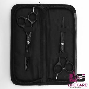 Ciseaux de coiffure professionnels, ciseaux de coiffure bleus, ciseaux tranchants en acier inoxydable japonais par Life Care Instr. - Product Image 4