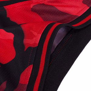 Tenues d'entraînement de basketball personnalisables pour hommes, respirantes en maille, imprimées par sublimation, en polyester, pour équipe - Product Image 5