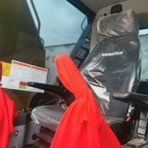รถขุดตีนตะขาบ Komatsu PC200-8 มือสอง ขนาด 20 ตัน พร้อมใช้งานสำหรับงานก่อสร้าง - Product Image 5