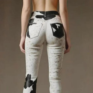 Pantalones de Cuero Vacuno para Mujer, Estilo Occidental Auténtico con Pelo, Estampado de Vaca, 100% Cuero, Hechos a Mano, Precio de Mayoreo - Product Image 6