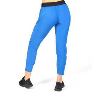 Pantalon de jogging Slim Fit personnalisé pour femmes 100% coton Joggers d'entraînement deux poches latérales style avant plat pour les filles d'hiver-Vente en gros - Product Image 4