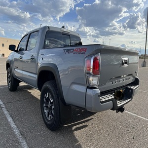 ¡Oferta Imperdible! Toyota Tacoma TRD Off-Road 2020 Súper Limpia, Doble Cabina 4x4 AWD V6 Automática, Exterior Cemento, Camioneta de Lujo - Product Image 1