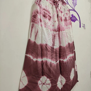 Jupe longue en coton imprimé style bohème hippie pour femme, idéale pour l'été et la plage, taille élastique, ourlet évasé, écologique et légère - Product Image 2