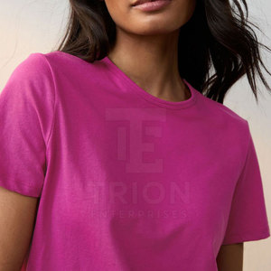 Fabricant pakistanais de t-shirts pour femmes, qualité supérieure, OEM, t-shirts pour femmes sur mesure, prix de gros, t-shirts pour femmes les plus vendus - Product Image 3
