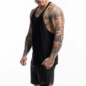 Débardeur athlétique pour hommes Coton-Poly Mélange Workout Fit Breathable Design OEM et ODM Logo personnalisé Livraison rapide Stringer Vest - Product Image 2