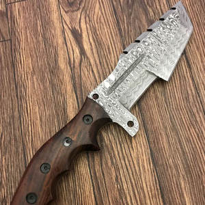 มีดแทรคเกอร์เหล็กดามัสกัสคุณภาพสูง ทำด้วยมือ สำหรับกิจกรรมกลางแจ้ง แคมป์ปิ้ง บุชคราฟต์ และล่าสัตว์ - Product Image 3
