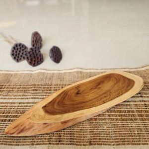 Plateaux de service en bois de haute qualité Assiettes rectangulaires et rondes avec placage élégant pour l'affichage des aliments dans les restaurants de mariage - Product Image 3