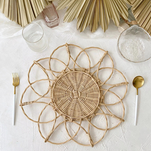 Mantel Individual de ratán con flores, productos ecológicos hechos en Vietnam, Mantel Individual, decoración de mesa, venta al por mayor - Product Image 1