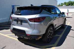 LIMPIO 2023 C H e V R o L E T B L a Z e r RS AWD - Product Image 4