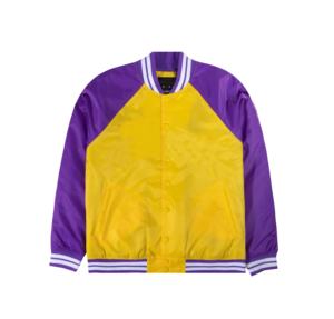 Blouson aviateur en satin à logo personnalisé pour hommes avec capuche Vêtements de sport longs, respirants et fins avec décoration de poches - Product Image 4