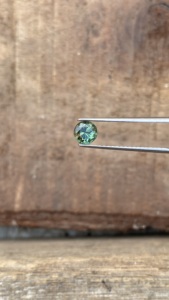 เฉพาะในร้านของฉัน5มม. ได้รับการรับรองสีที่หายากที่สุดของธรรมชาติแทนซาไนต์ทรงกลมตัดหินซูไซต์ธรรมชาติ0.59กะรัต Loupe สะอาด - Product Image 3