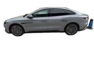 Auto Usado Han EV 2025 con Carga Ultra Rápida de 800V y 700km de Autonomía, Fabricado en Alemania, Motor Turbo de Gasolina, Neumáticos R17, Volante a la Izquierda - Product Image 2